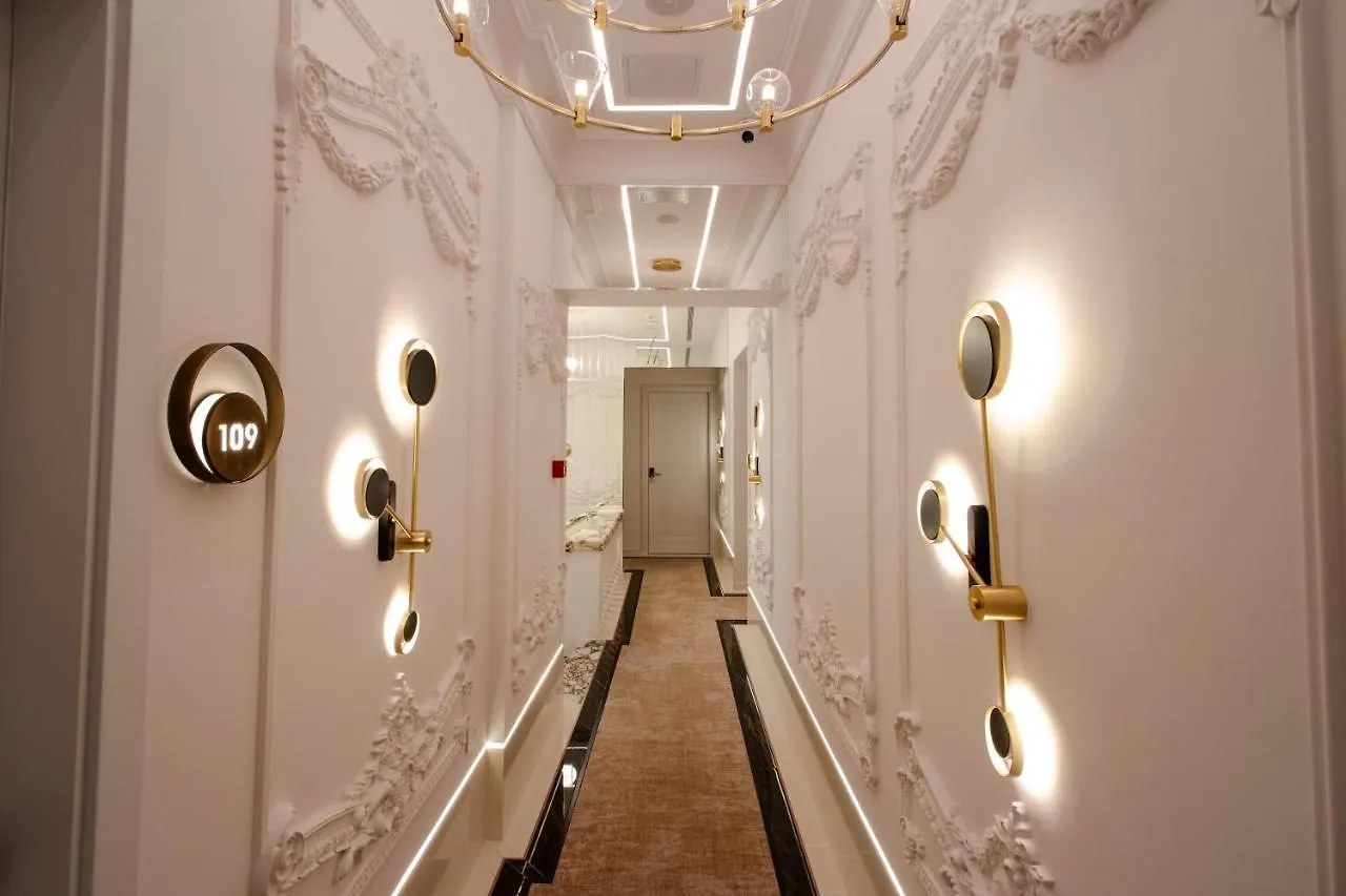 The Crown Boutique Hotel & Spa Tirana Albania